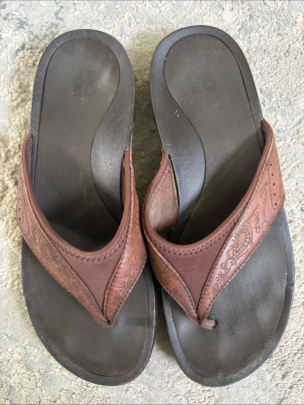 Abeo Brown Embroidered Leather Thong Sandals